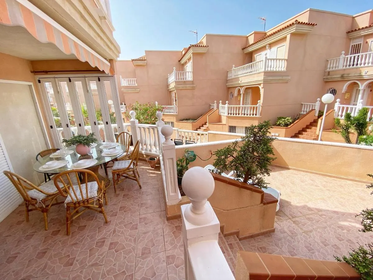Hugo'S Holiday Apartment In Costa Del Silencio Арона Испания