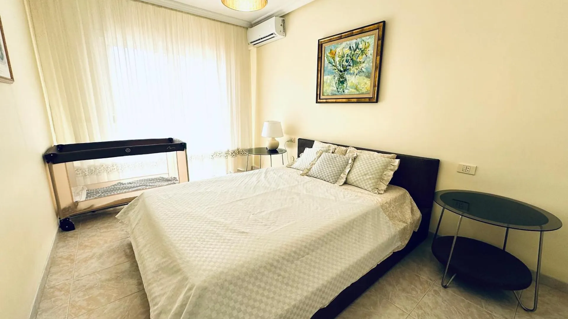 Hugo'S Holiday Apartment In Costa Del Silencio Арона