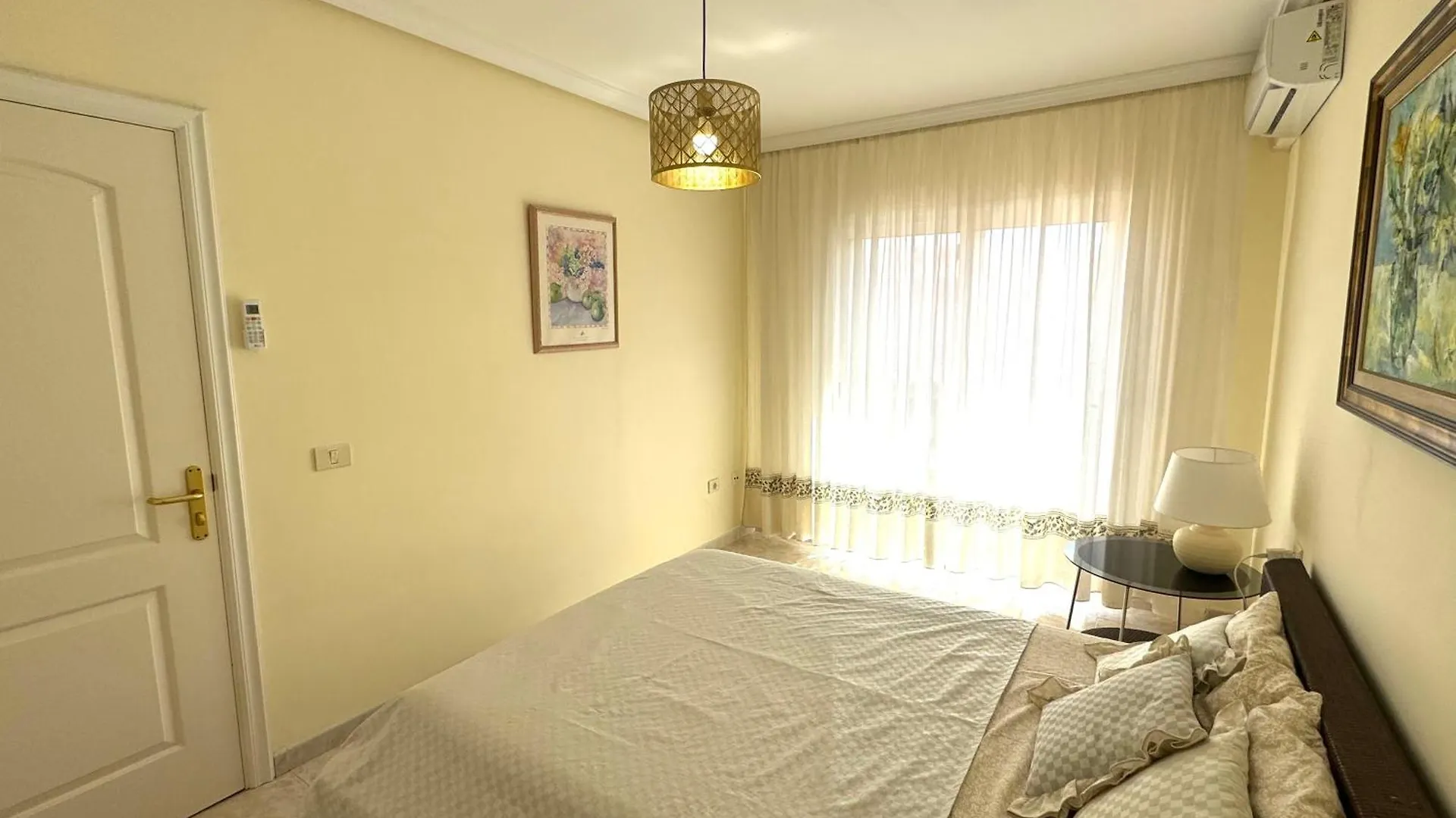 Hugo'S Holiday Apartment In Costa Del Silencio Arona   Arona (Tenerife)